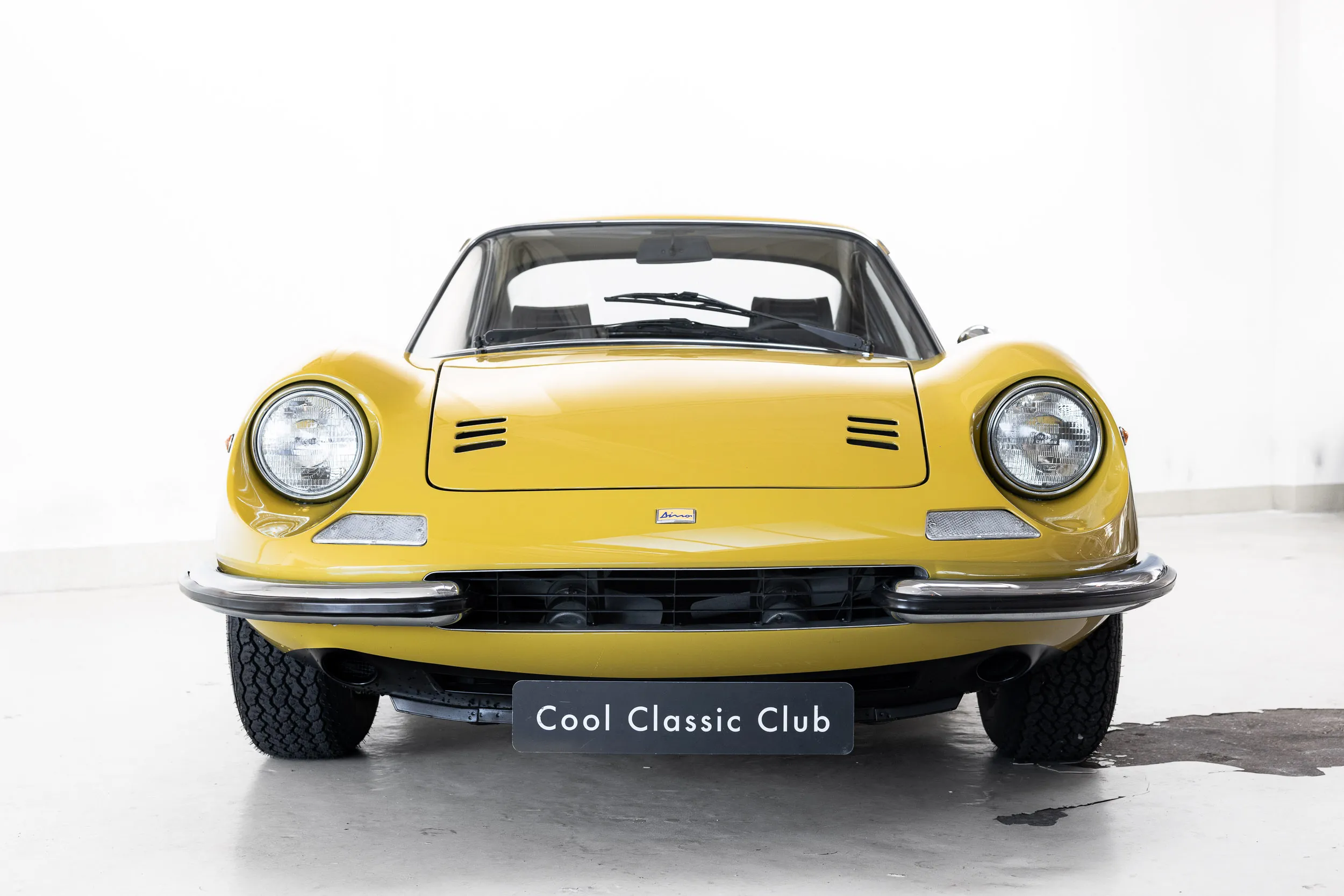 Ferrari Dino 246 GT - Cool Classic Club